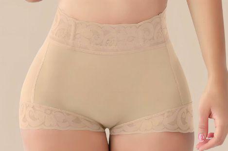 Short Faja Encaje